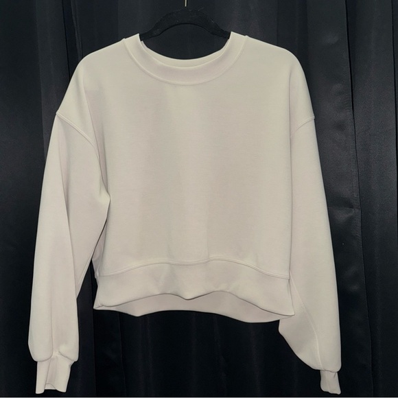 Lululemon Softstreme Perfectly Oversized Cropped Crew - Picture 1 of 8